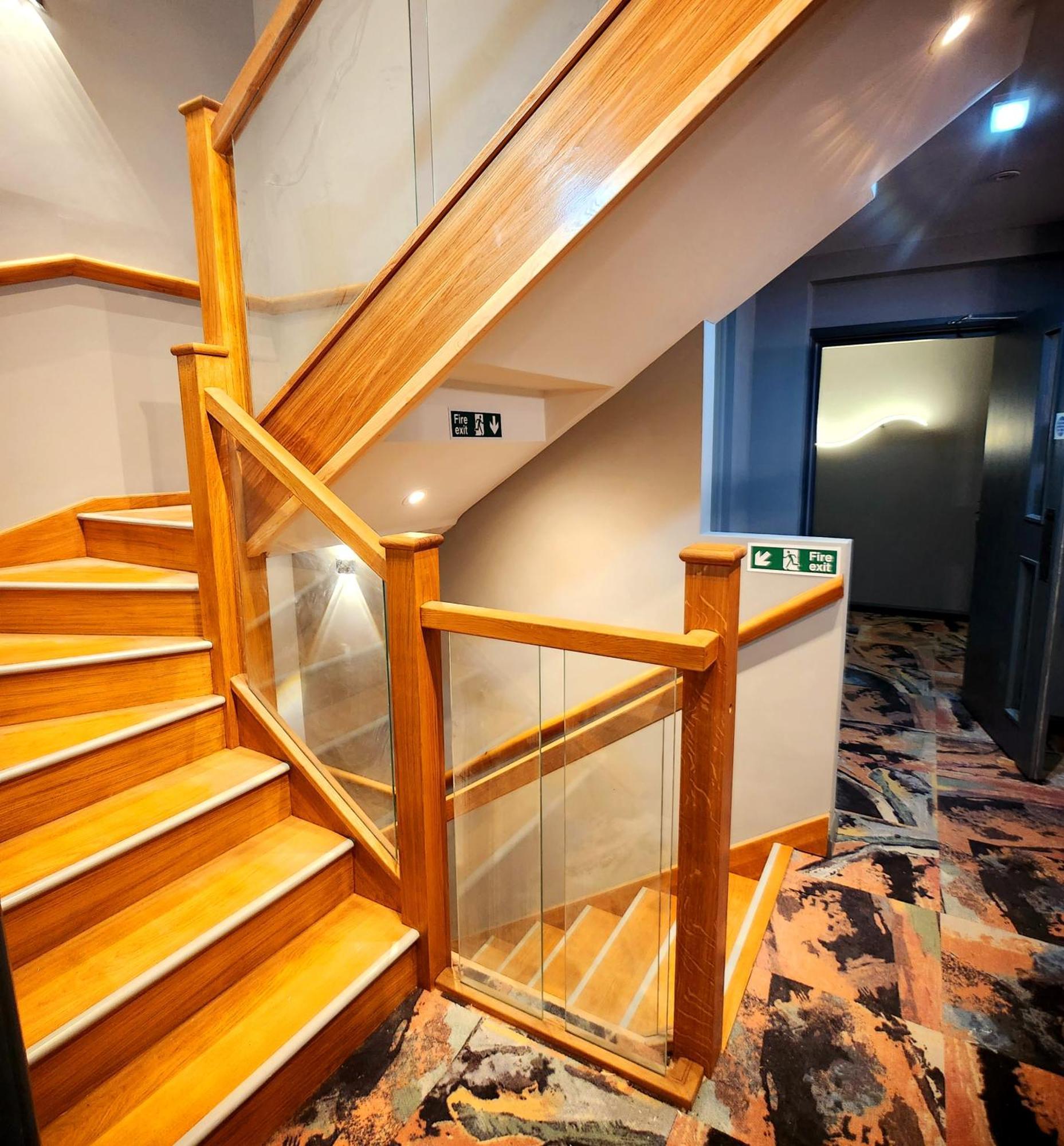 Pinnacle Suites Hotel Cowes  Exterior foto